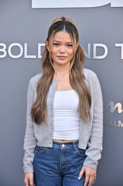 Hollywood, CA USA - 19 Ağustos 2025: Lisa Yamada The Bold and The Beautiful New Studio Celebration 'a katıldı