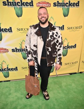 Hollywood, CA USA - 20 Ağustos 2025: Daniel Franzese Shucked 'in Açılış Gecesine Katıldı