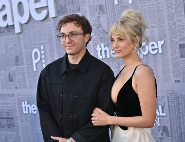 Los Angeles, CA USA - 27 Ağustos 2025: Daryl Sabara, Meghan Trainor Peacocks serisinin prömiyerine katıldı