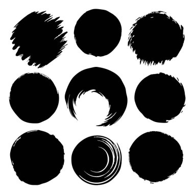 Dokuz farklı soyut siyah fırça darbesi çemberi. Sanatsal ve tasarım projeleri için mükemmel.
