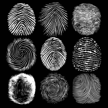 Katı bir siyah arkaplana karşı gösterilen parmak izi kalıplarını içeren çarpıcı bir resim görsel olarak büyüleyici bir karşıtlık yaratır