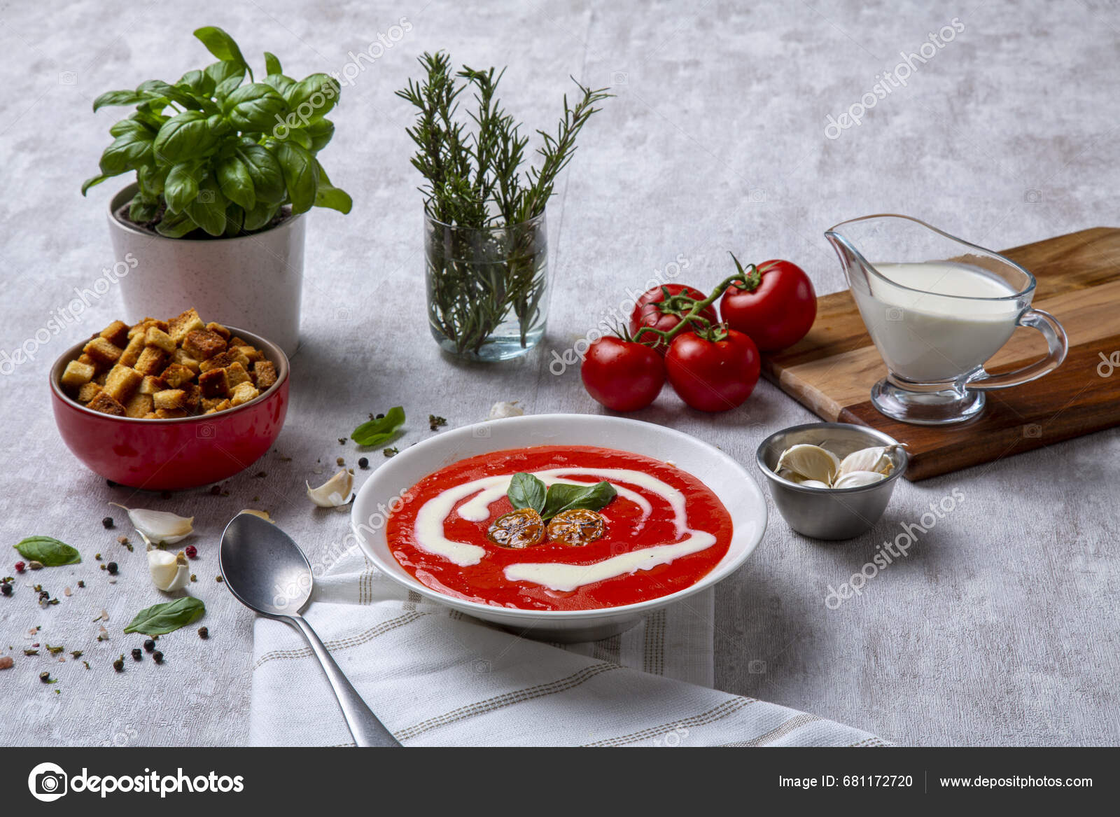 Traditional Flavor Creamy Tomato Soup Crunchy Bread Cut Cubes Table Stock Photo by ©cumhurkaplan