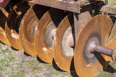 Tarım teknolojisindeki tarımsal disk engelleme teknolojisinin ayrıntıları. Yüksek kalite fotoğraf