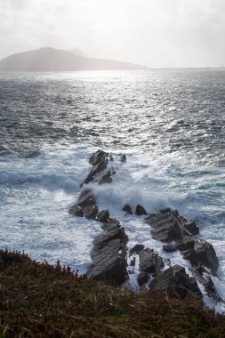 Fırtına. Kuzey Atlantik Okyanusu. Kerry İrlanda