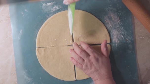 Woman Cuts Rolled Out Dough Special Knife — Vídeo de Stock