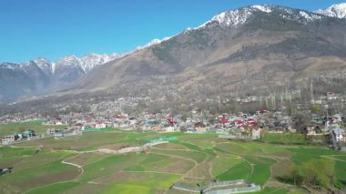 Kaşmir Vadisi 'nin güzel hava manzarası