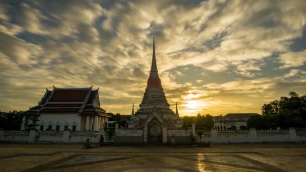 Phra Samut Chedi Samut Prakan Thailand July 2019 People Relaxing — Stockvideo