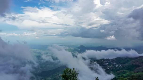Clouds Moved Mountains Accompanied Rain Fog Formed Spread Phu Thap — Wideo stockowe