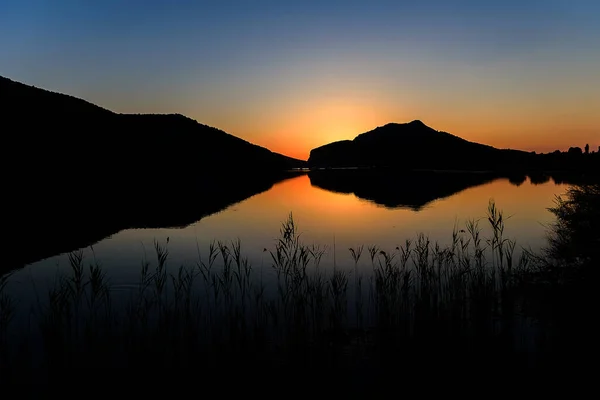 Захід Сонця Лагуні Порту Куфо Сітонія Півострові Халкідікі Греції — стокове фото