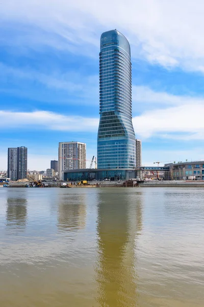 stock image Belgrade, Serbia - March 29, 2023: Belgrade Tower, officially known as Kula Belgrade, 168-meter tall mixed-use skyscraper currently under construction in the Belgrade Waterfront project in Serbia.