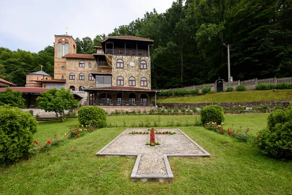 Sopot Serbia Junio 2023 Monasterio Tresije Montaña Kosmaj Serbia —  Fotos de Stock