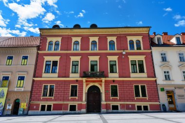 Ljubljana, Slovenya - 27 Haziran 2023: Güzel kalabalık şehir Ljubljana.