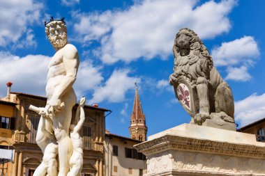 Florence, İtalya - 28 Haziran 2023: Neptün Fıskiyesi, Piazza Della Signoria, Floransa, İtalya,