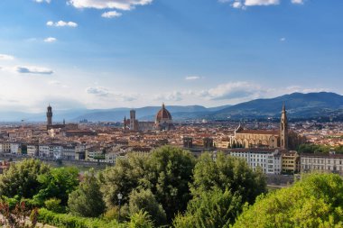 Floransa, İtalya - 28 Haziran 2023: İtalya 'da Floransa Panoraması. İtalya 'daki Floransa şehrinin havadan görünüşü.