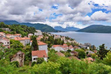 Herceg Novi, Karadağ - 06 Ağustos 2023: Karadağ 'ın Herceg Novi kentindeki eski kent.
