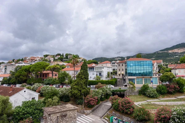 Herceg Novi, Karadağ - 06 Ağustos 2023: Karadağ 'ın Herceg Novi kentindeki eski kent.