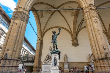 Floransa, İtalya - 28 Haziran 2023: Floransa, İtalya Piazza della Signoria 'dan Palazzo Vechio ile