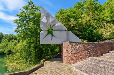 Despotovac, Sırbistan - 02 Mayıs 2024: Sırbistan 'da öldürülen madencilere adanmış 