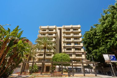 Marbella, İspanya - 06 Ağustos 2024: Marbella, İspanya sokakları.