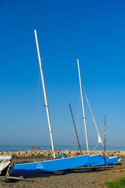 Malaga, İspanya - 06 Ağustos 2024: Malaga, İspanya 'da Playa El Dedo