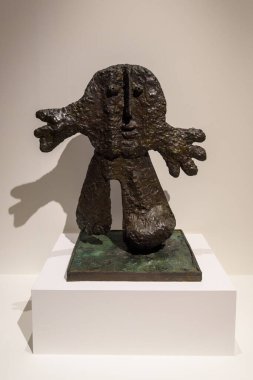 Malaga, İspanya - 06 Ağustos 2024: Pablo Picasso Müzesi, Malaga, İspanya. İspanya 'nın Malaga kentindeki Picasso müzesini ziyaret ediyorum. Picasso Müzesi 'nden sanat resimleri.