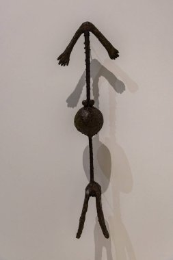 Malaga, İspanya - 06 Ağustos 2024: Pablo Picasso Müzesi, Malaga, İspanya. İspanya 'nın Malaga kentindeki Picasso müzesini ziyaret ediyorum. Picasso Müzesi 'nden sanat resimleri.