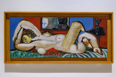 Malaga, İspanya - 06 Ağustos 2024: Pablo Picasso Müzesi, Malaga, İspanya. İspanya 'nın Malaga kentindeki Picasso müzesini ziyaret ediyorum. Picasso Müzesi 'nden sanat resimleri.