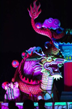 Tayvan 'daki canlı fener festivali (2023 02 04, Taipei, Tayvan)