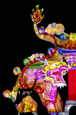 Tayvan 'daki canlı fener festivali (2023 02 04, Taipei, Tayvan)