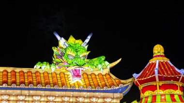 Tayvan 'daki canlı fener festivali (2023 02 04, Taipei, Tayvan)
