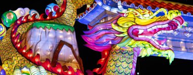 Tayvan 'daki canlı fener festivali (2023 02 04, Taipei, Tayvan)