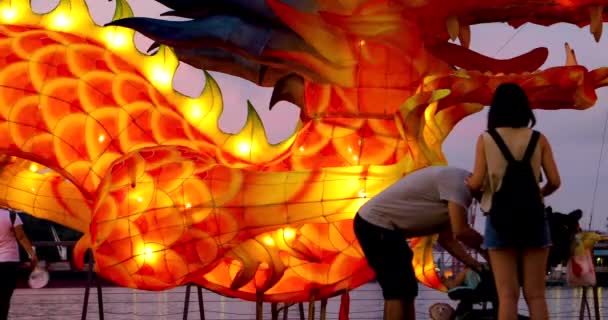 Çin Geleneksel Festivali Muhteşem Renkli Tanrı Ejder Feneri Festivali Keelung — Stok video