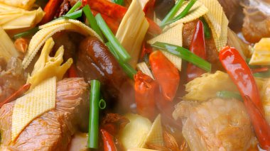 Kokulu yağ ve kızartılmış baharatlı kumaş