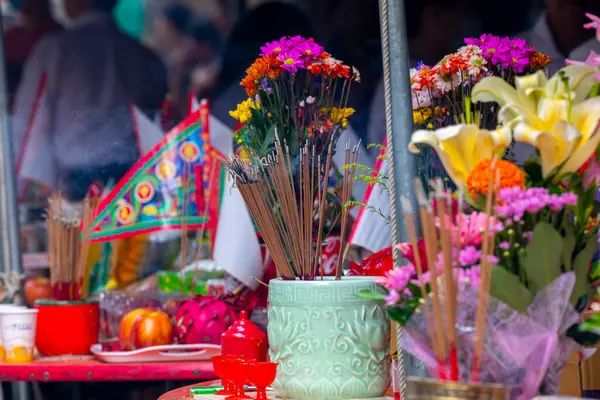 stock image The Chinese Ghost Festival is a fragrance burner on the desk of Purdue God Ghost on the table(2020 08 28 Taipei, Taiwan)