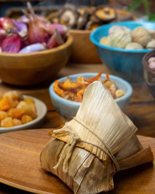 Çeşitli İçindekiler Sergilenen Geleneksel Tayvan Pirinç Böreği