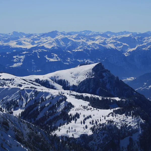Vinterlandskap Schweiz — Stockfoto