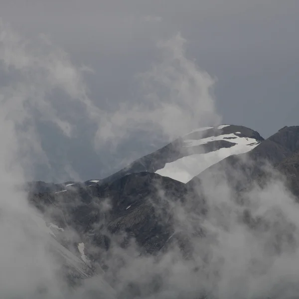 Pic Mont Wildhorn Par Jour Été Pluvieux — Photo