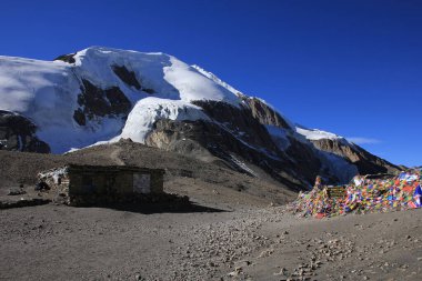Thorong La dağ geçidi, Nepal.