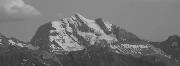 Image Monochrome Mont Doldenhorn Suisse — Photo