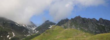 Wildseeluggen 'a doğru Pizol zirve istasyonundan görüntü.