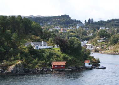 Bergen, Norveç kıyısındaki evler.