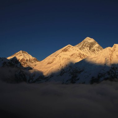 Mount Everest in autumn seen from Kala Patthar, Nepal. clipart