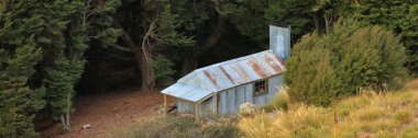 Studys Hut, shelter at the Breast Hill Track, Hawea, New Zealand. clipart