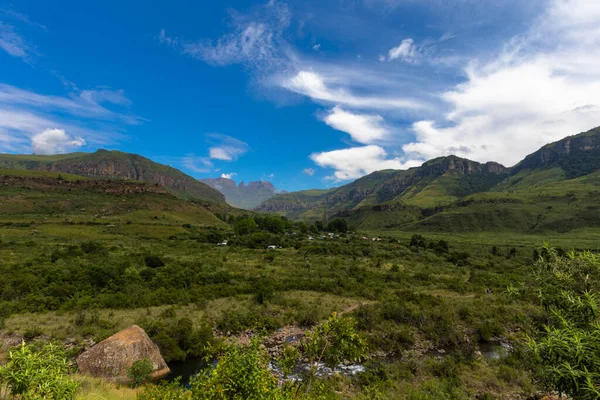 Green Foothills Frente Montanha Drakensberg África Sul — Fotografia de Stock