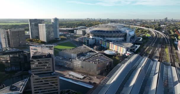 2022年10月21日 阿姆斯特丹 Zuidoost District Amsterdamse Poort Arena Boulevard Johan Cruijff — 图库视频影像
