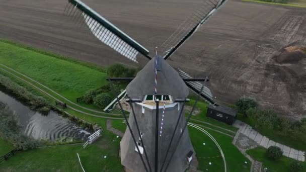 Traditional Windmill Polder Netherlands Moving Water Rural Land Picturesque Historical — Stock Video