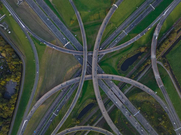 Autópálya Kereszteződés Kereszteződése Felülről Lefelé Antennán Infrastruktúra Közúti Autópálya Vezetés — Stock Fotó