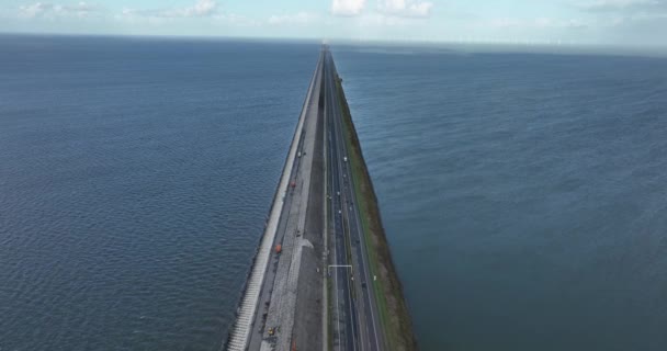 Construcción Afsluitdijk Estaciones Bombeo Nuevas Compuertas Cerca Den Oever Kornwerderzand — Vídeo de stock