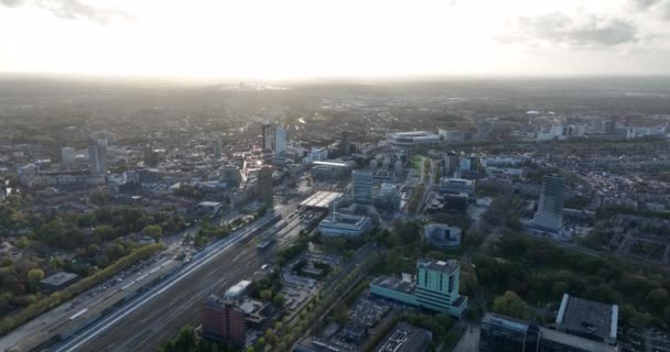 Eindhoven Novembro 2022 Países Baixos Skyline Centro Cidade Interior Estação — Vídeo de Stock