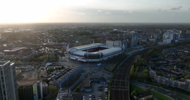 Eindhoven 2Th 2022 Netherlands 중심가 스카이라인 기차역 필립스 Psv 스타디움 — 비디오